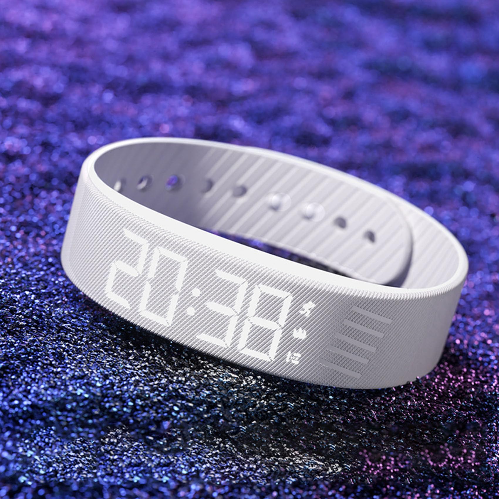 Histrips Onyx Vibration Alarm - Strong Vibration Sleep Watch for Deep Sleepers, Adjustable Intensity, Comfortable Strap, Long Battery Life, Small ＆ Portable, Don't Disturb Others (Black)